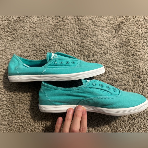 Women’s size 5. Keds chillax. Teal green color. - Picture 3 of 6